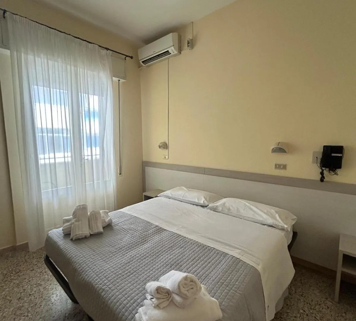 ***  Hotel Niagara Cesenatico Italien